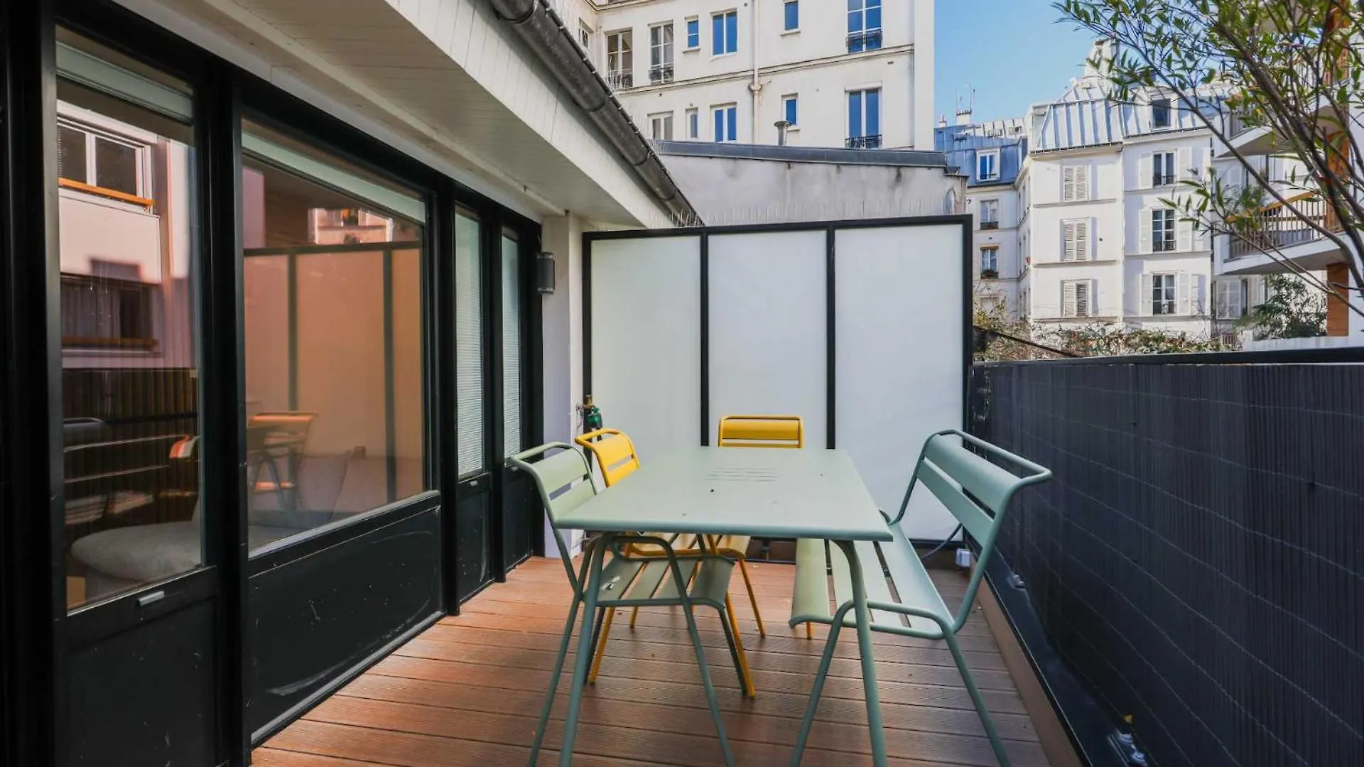 Apartment Maison Avec Terrasse - 2Bdr - 6 Pers Paris France